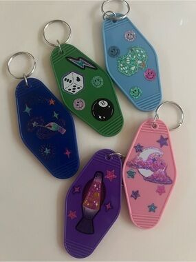 Motel / Hotel Keychains (5)